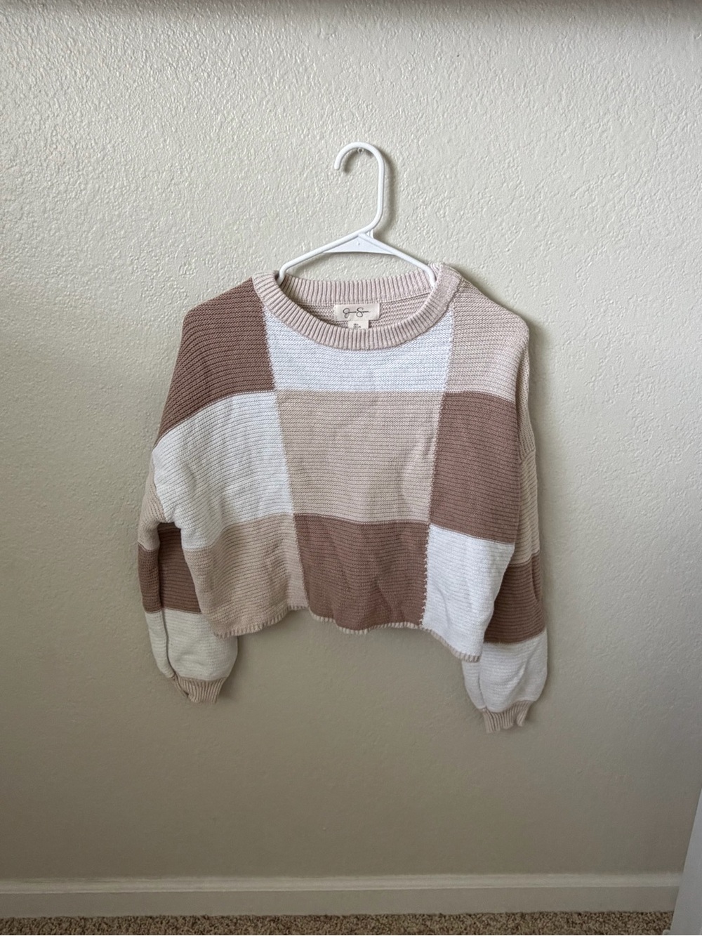 Jessica Simpson Neutral Checker Cropped Sweater - Beige & Cream